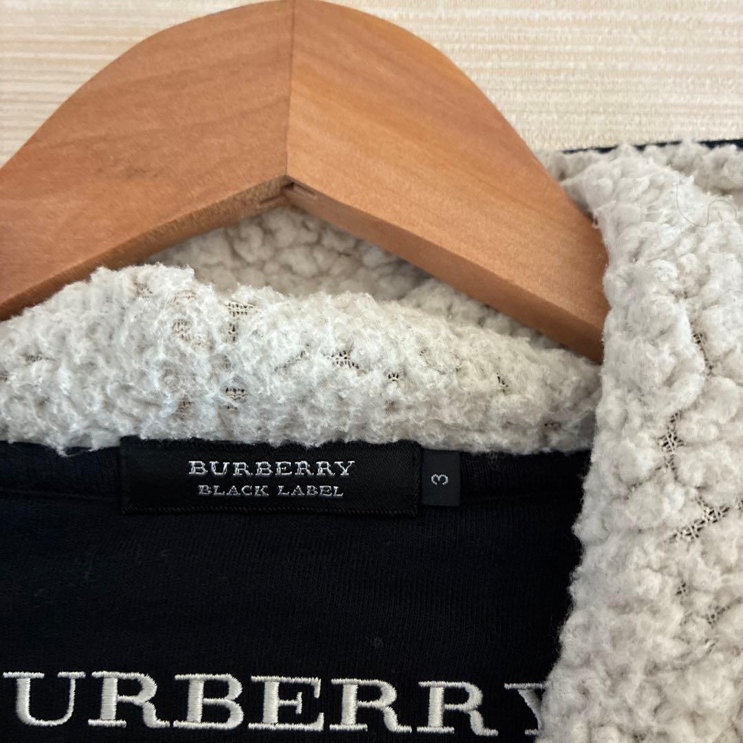Burberry ブラック フード付きパーカー　サイズ3
