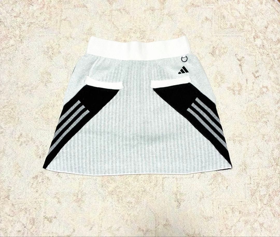新品Sアディダス 3点SET レトロジャケット グラフィックスカート バケハ