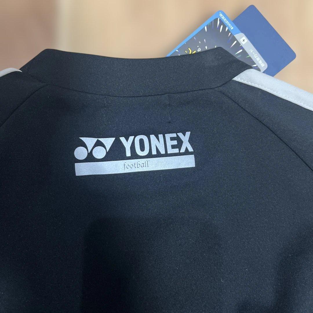 ヨネックスウォームアップスーツ