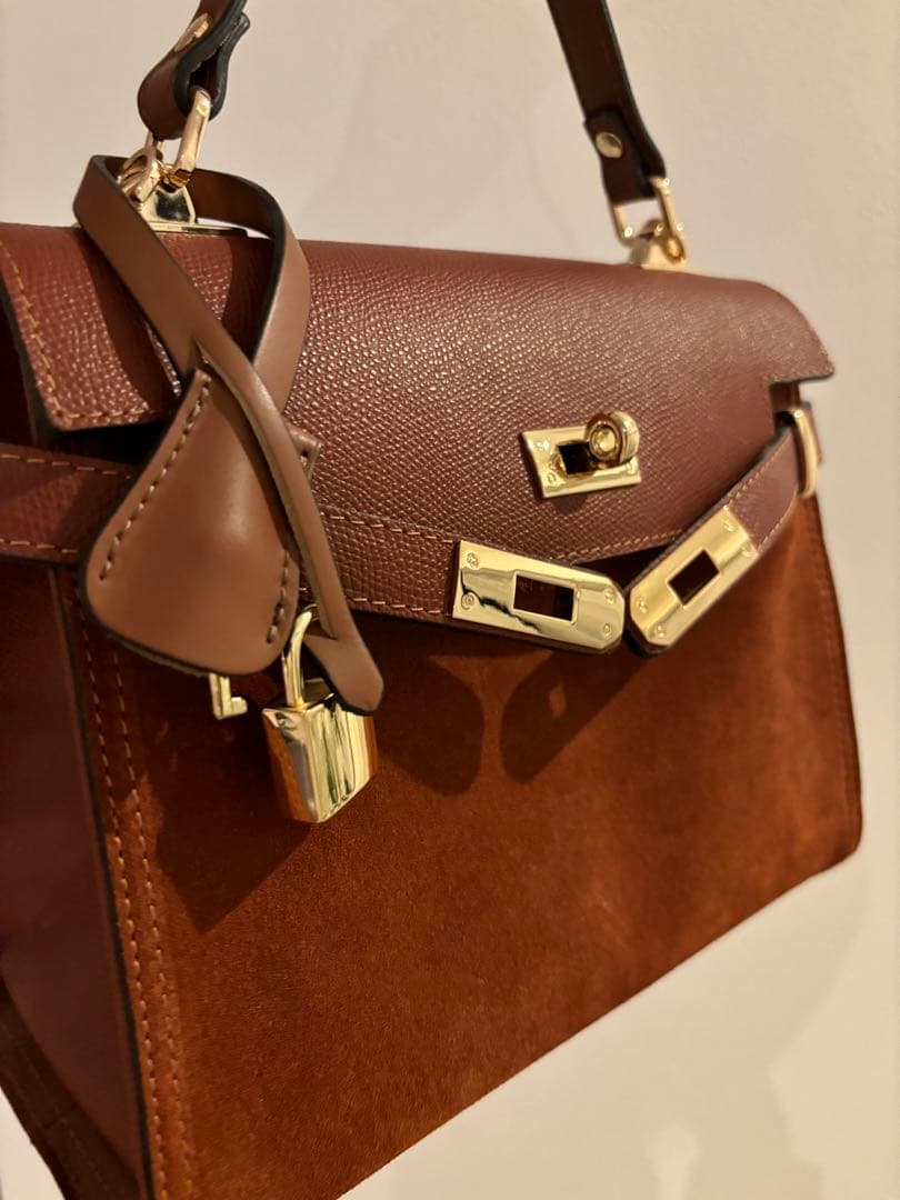 美品　gianninotaro バッグ