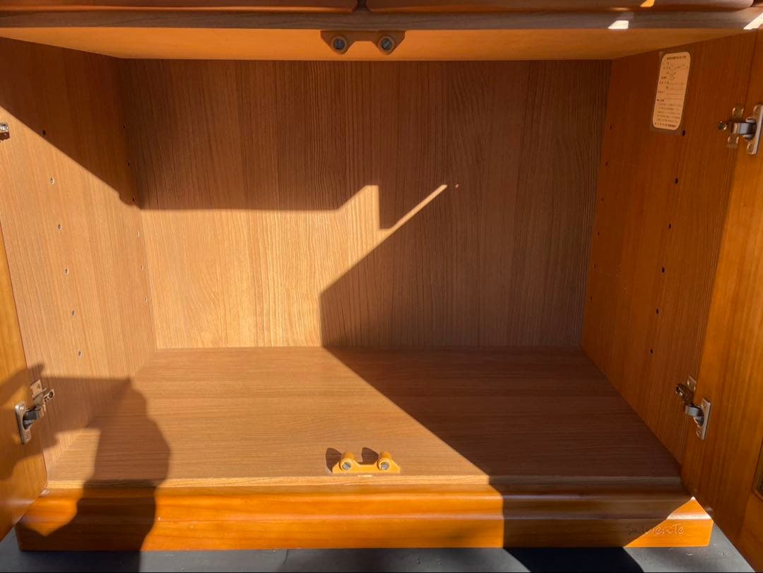 カントリー家具　ライティングビューロー　木製クラシックキャビネット　石タイル