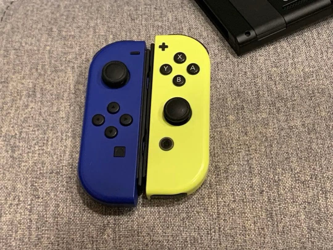 Switch本体　ネオン