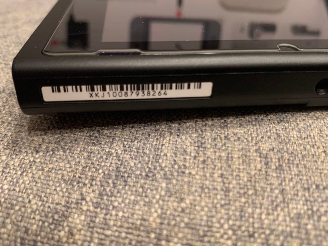 Switch本体　ネオン