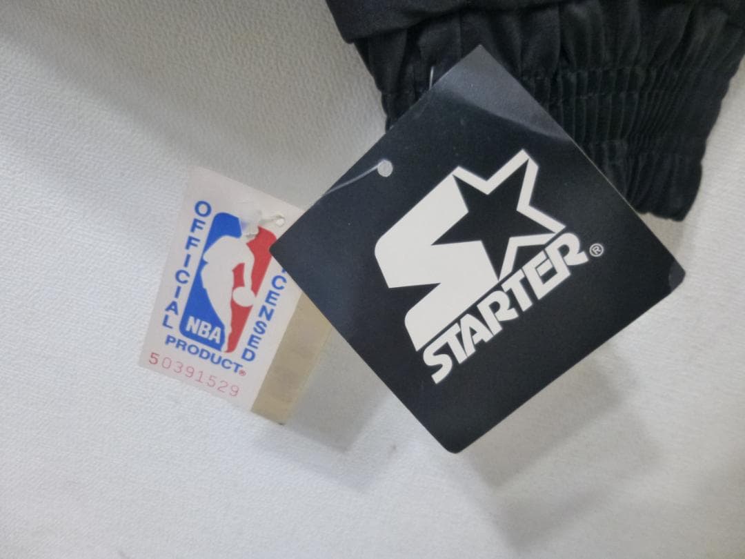 1996チャンピオンシップ　シカゴブルズ ナイロンジャケット ハーフジップ