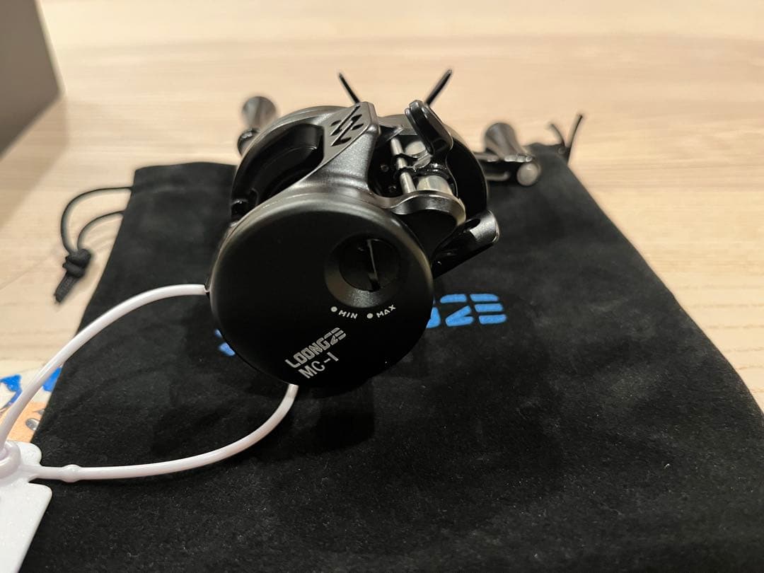 XG ローンズ エアライト B51 MC-1 黒　渓流 バス Loongze