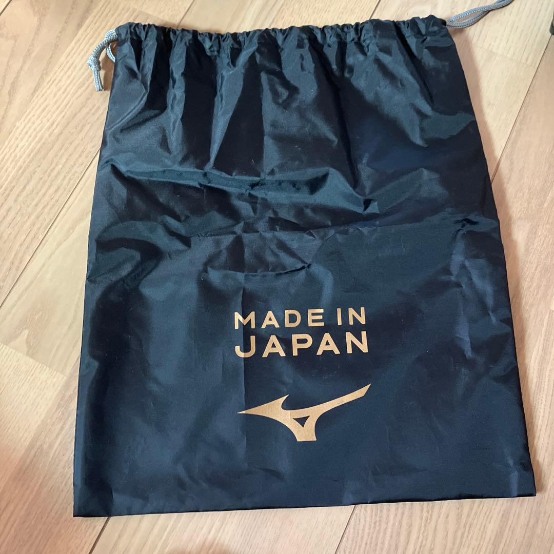 Mizuno Morelia Neo 3 β Origami