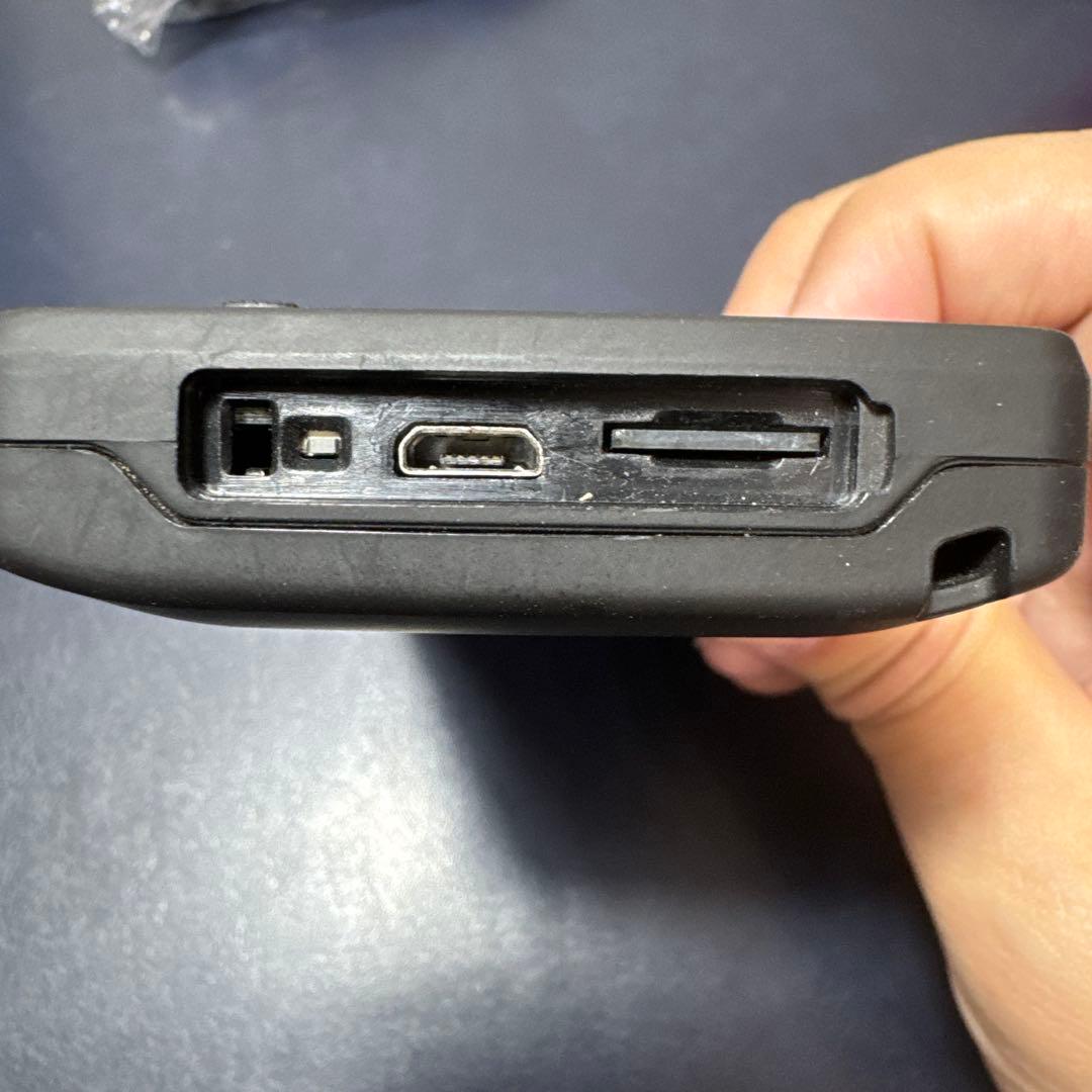 ユピテル YGN7000 GPS ゴルフナビ　※充電部カバー欠損