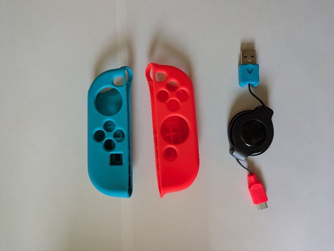 Nintendo Switch 保護フィルム付