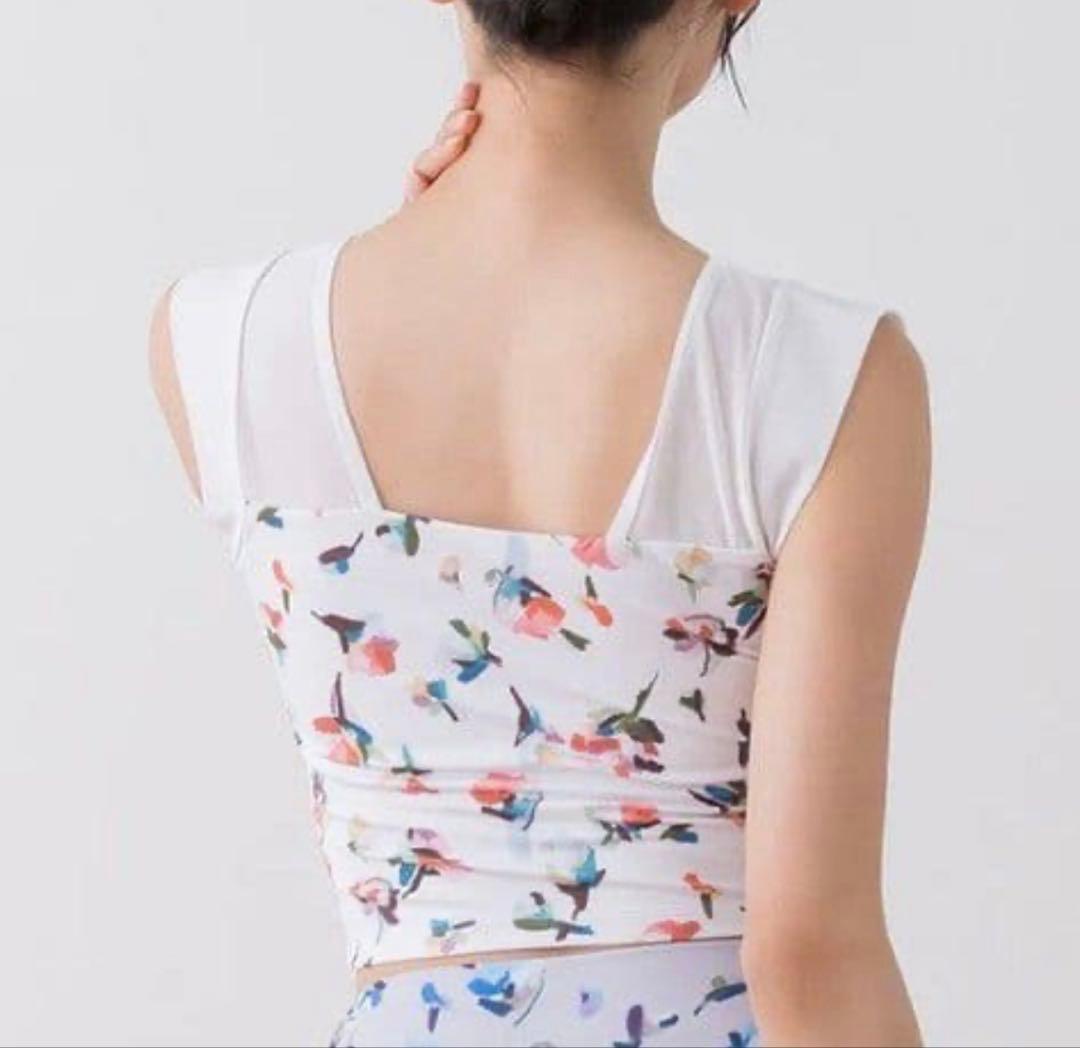 ローズプリント グレースショートトップス【S】新品、未開封