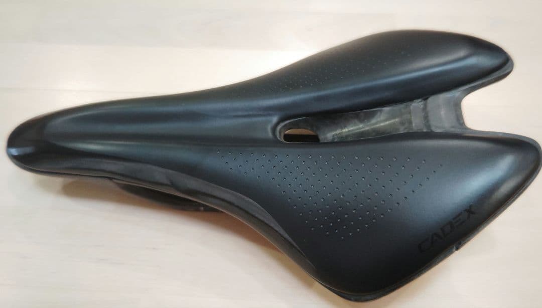 CADEX Boost サドル