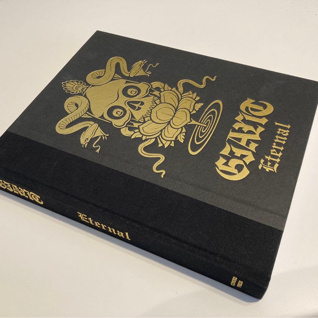 マイク・ジャイアント Giant: Eternal