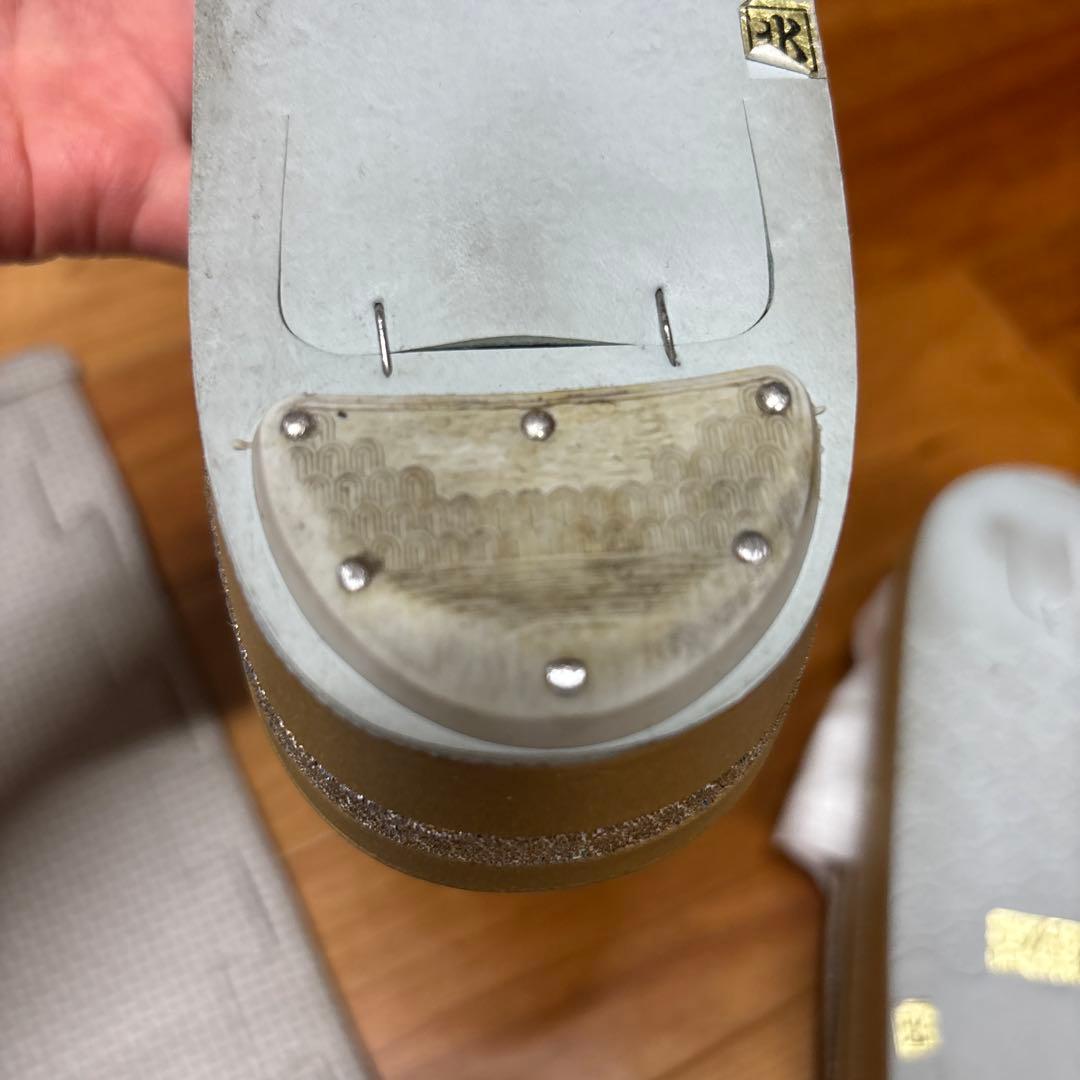 ゴールドの和装用バッグと下駄セット