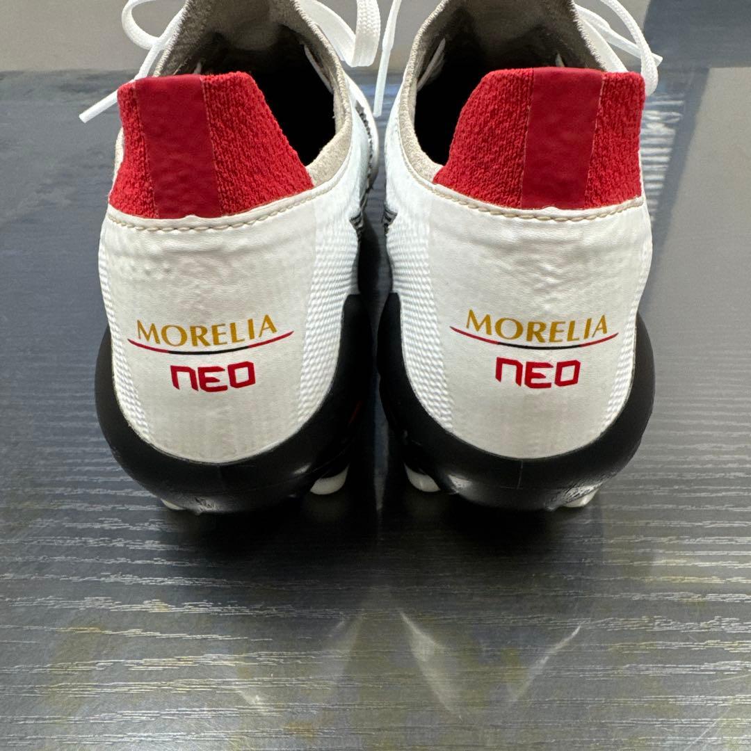 美品　ミズノ モレリア ネオ3β ジャパン 27.0cm