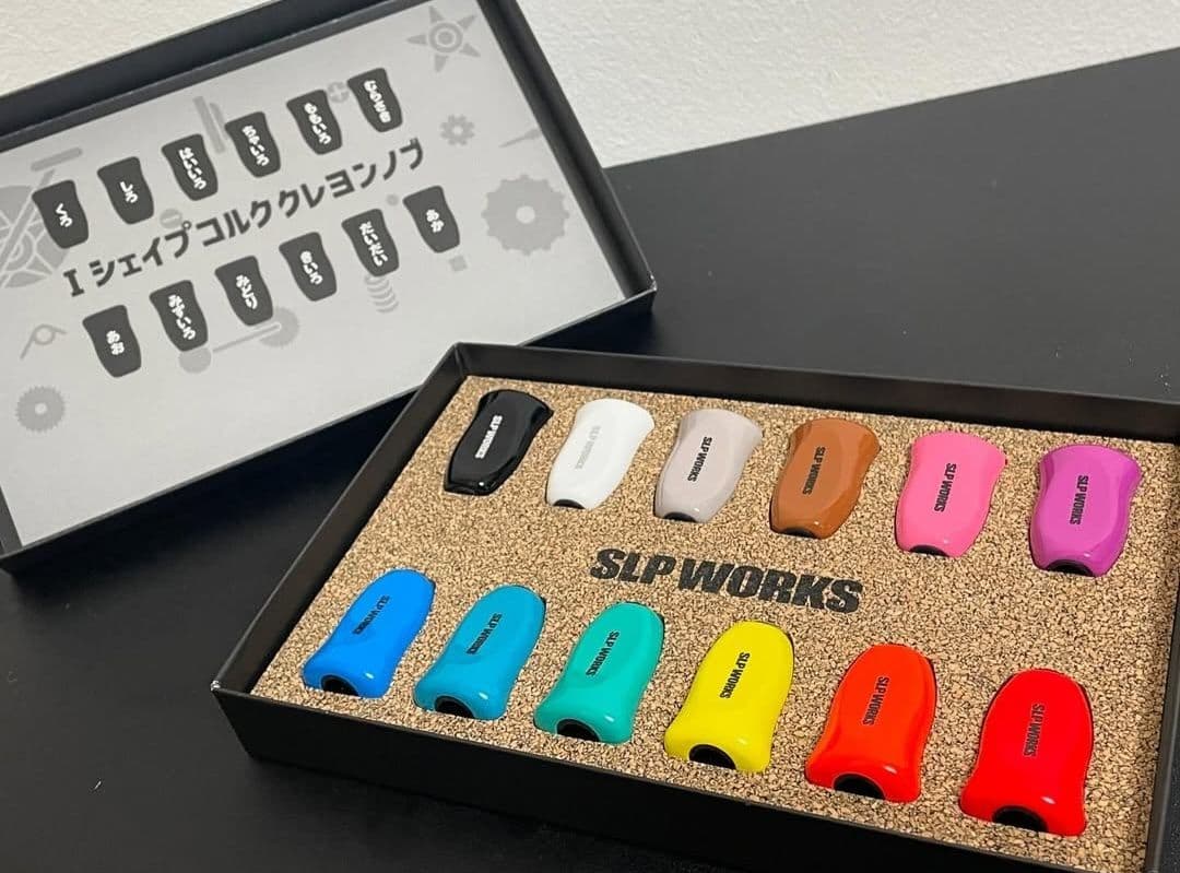 SLPWORKS、Iシェイプクレヨンコルクノブ、即完売カラー!! ブラック、美品