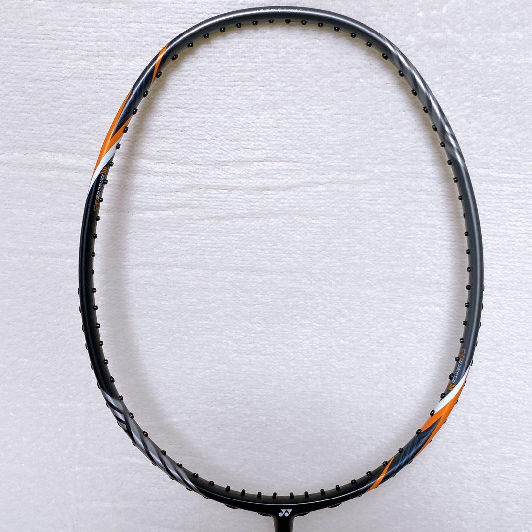 美品　YONEX　ARCSABER 2i　アークセイバー2i　3UG5　ガット無