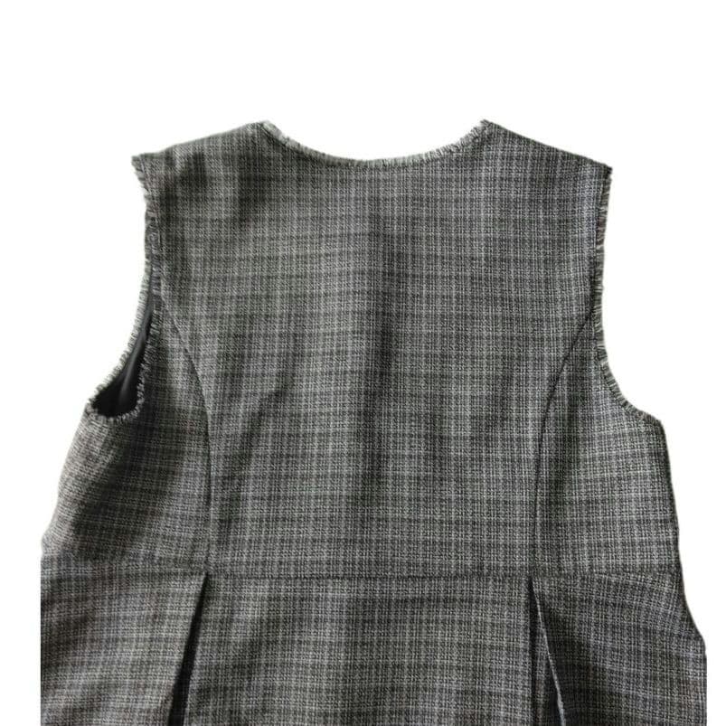 新品　GLOBAL WORK　ツイードペプラムジレ　L　ウォッシャブル　黒