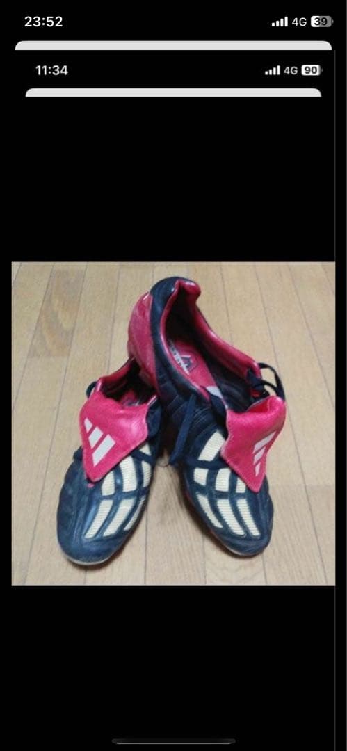 adidas サッカーシューズ・スパイク 黒/赤 フィーバーノバ　サッカーボール