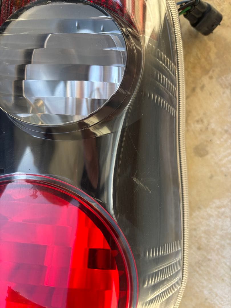 ミラカスタム　テールランプ　L275