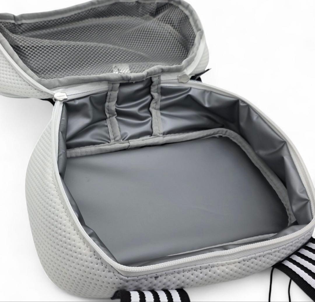 PEARLY GATES バニティ型保冷バック