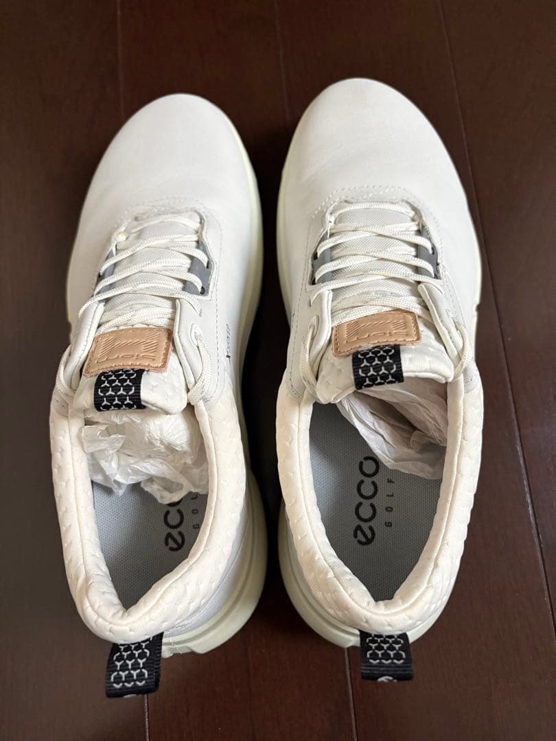 ECCO BIOM ホワイト シューズ