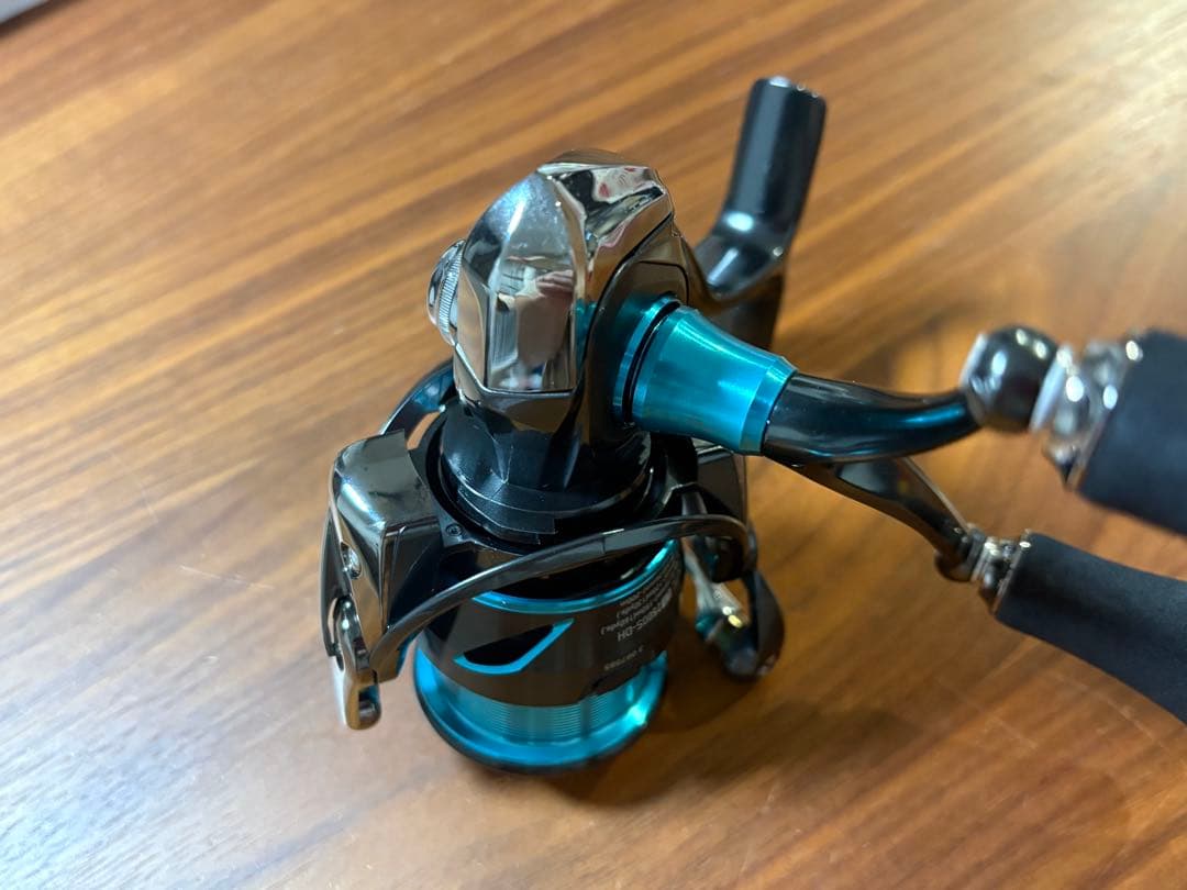 ダイワ　21エメラルダス　AIR FC LT 2500S-DH