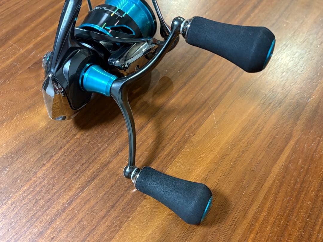 ダイワ　21エメラルダス　AIR FC LT 2500S-DH