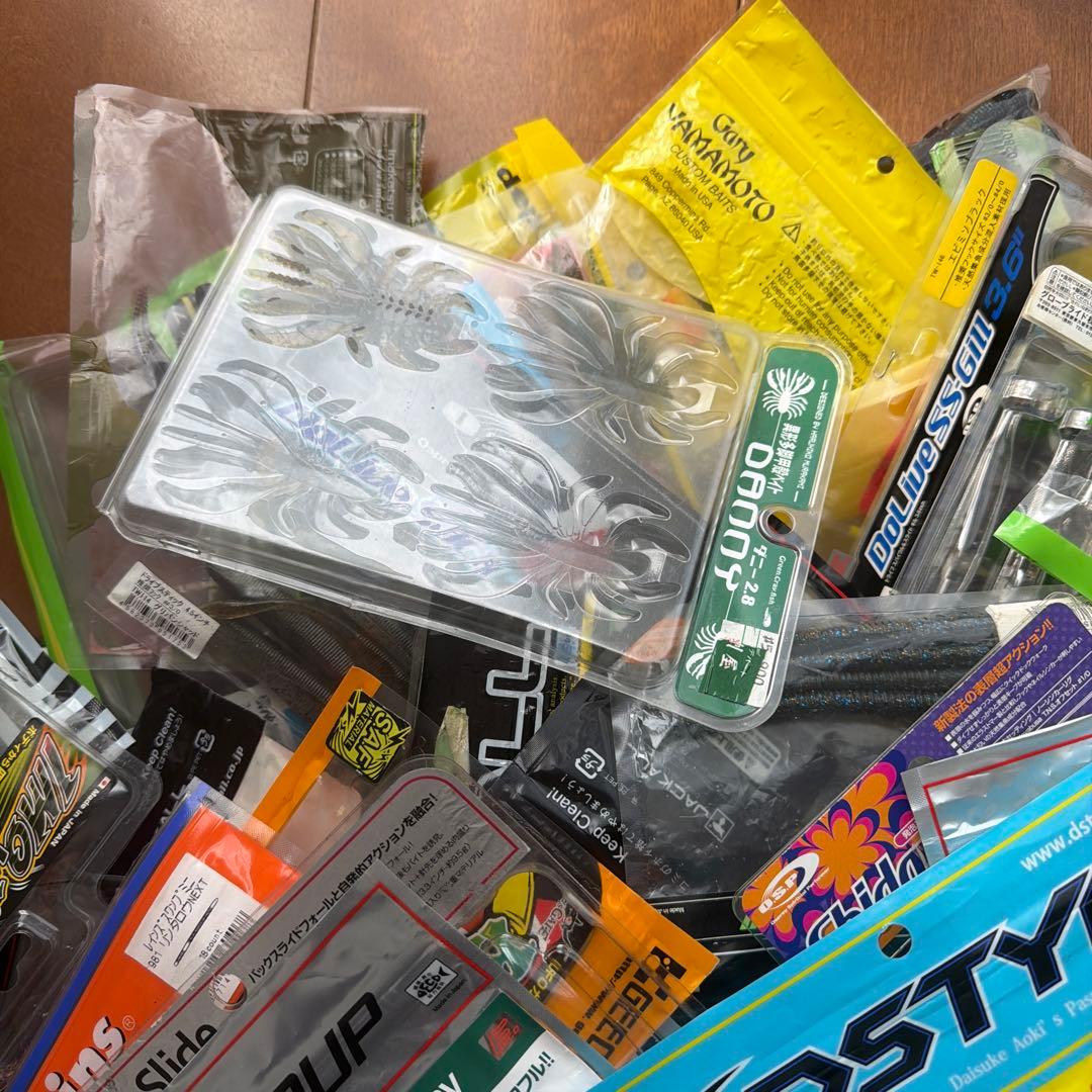 バス釣り引退ワームセット 180袋以上