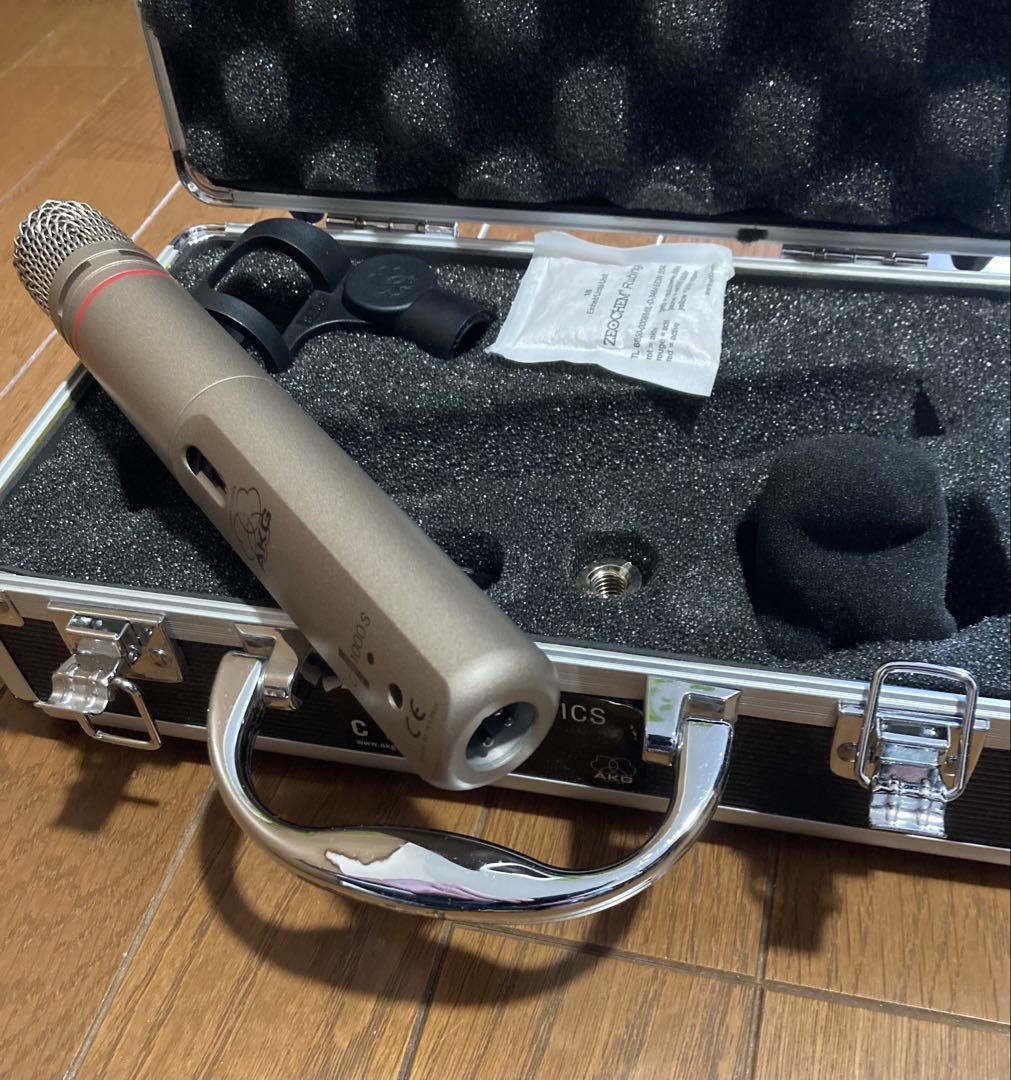 AKG C1000S コンデンサーマイク￼