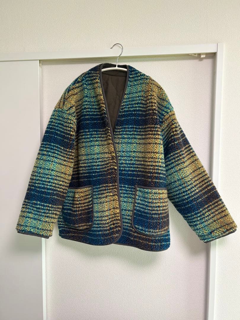 イアパピヨネ　リバーシブルボアブルゾン