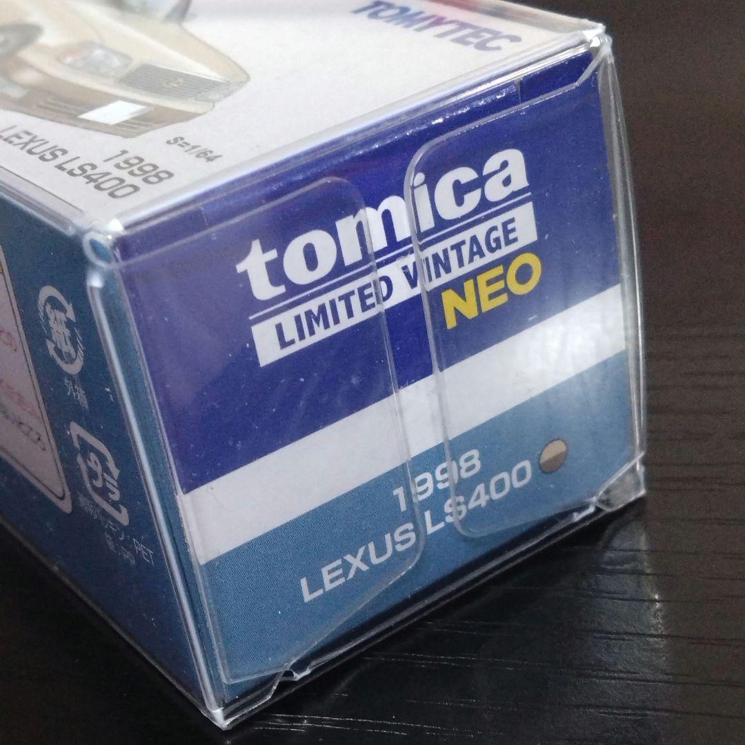 【アジア限定】TLV 1/64 LEXUS LS400 2台セット