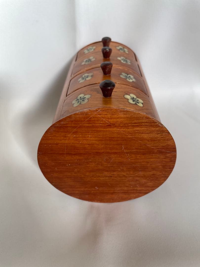 天然木 螺鈿細工 円柱型 小物入れ アクセサリーケース 宝石箱 小引き出し 花柄