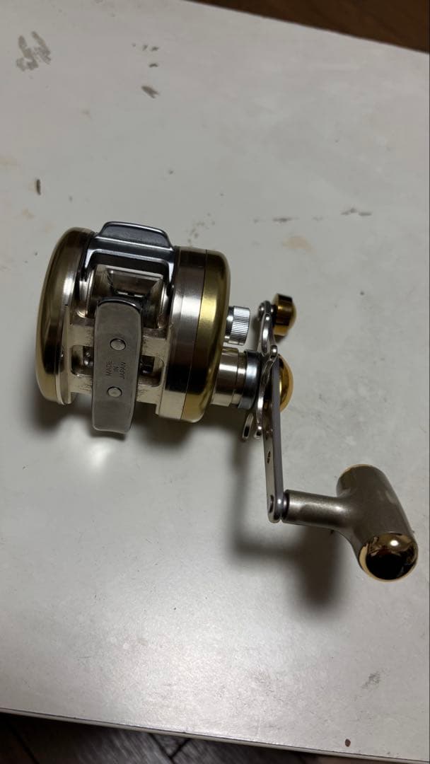 ダイワ　ミリオネア　ＣＶ－Ｚ 200F