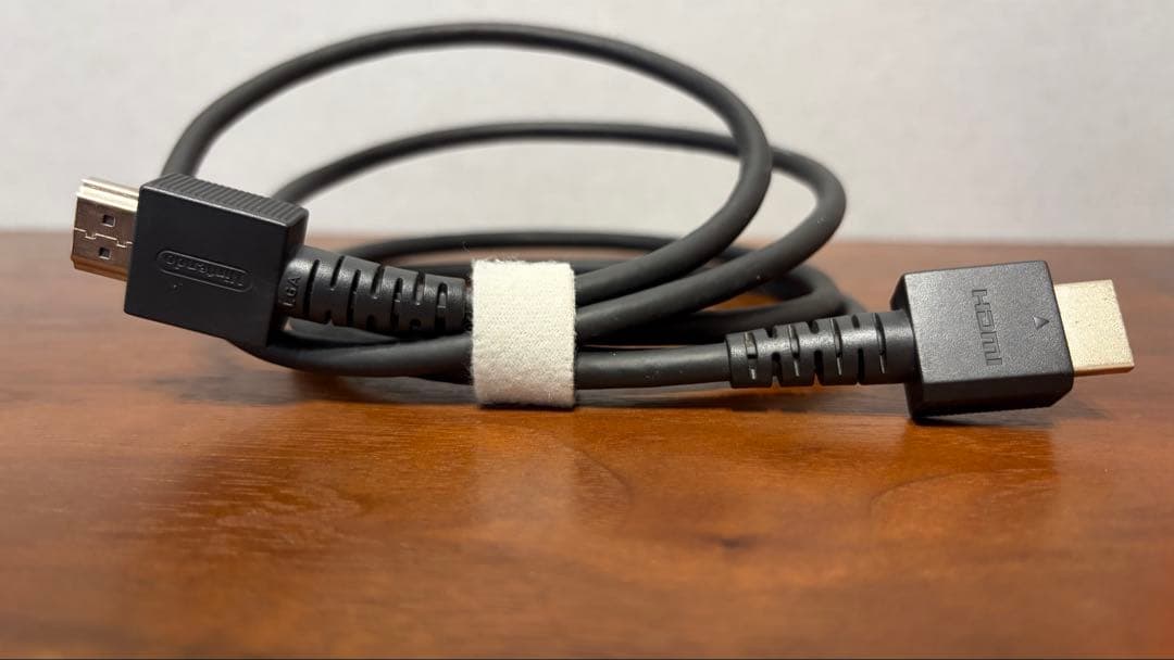 Nintendo Switch 本体+周辺機器　多言語対応