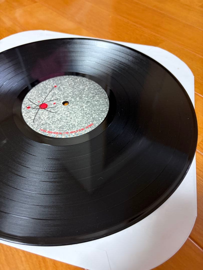 中古　レコード　STRUNG OUT Twisted by Design