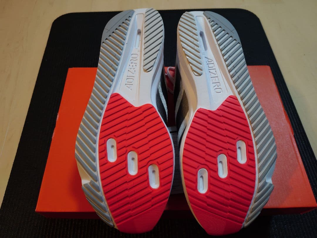 【新品未使用】adidas ADIZERO SL2M 26.5cm ホワイト