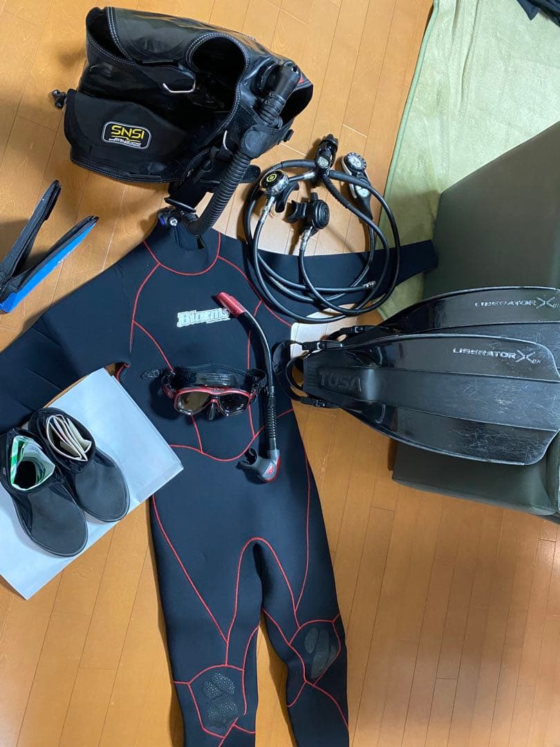 ダイビング機材一式