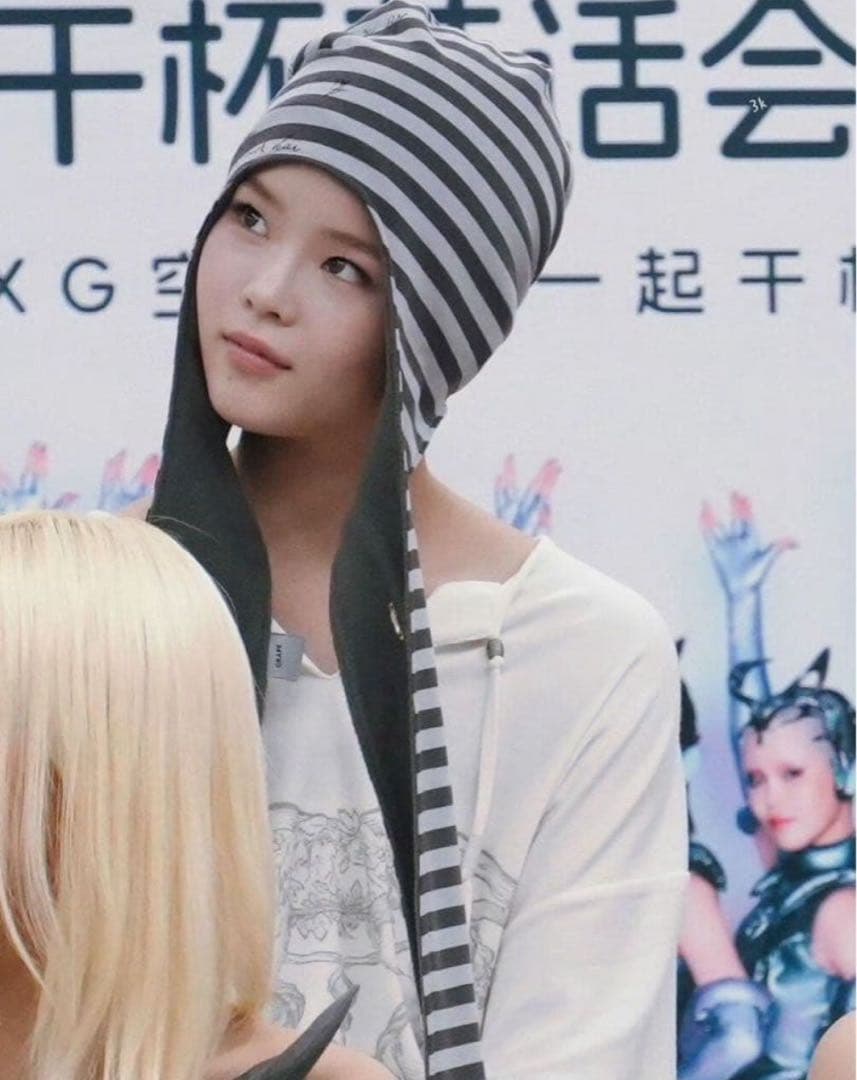 サ*ー様 【完売品】GRAPE 25AW アシンメトリーロングイヤーニットキャッ