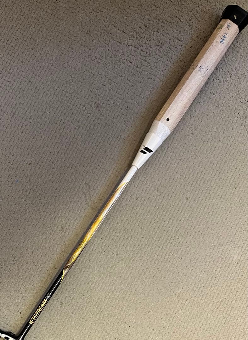 BabolaT バボラ バドミントン ラケット ジェットストリーム 最新モデル！