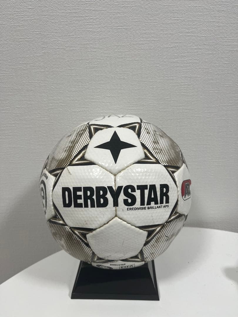 AZ 菅原由勢 オランダ エールディビジ　公式試合球