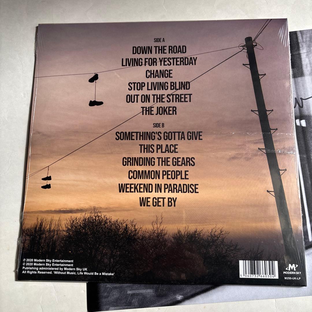 ● ジェイミー・ウェブスター　JAMIE WEBSTER レコードレッド盤