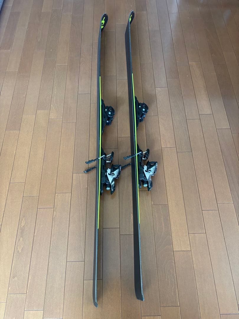 【ジャンク品】Volkl RACETIGER SC（165cm）