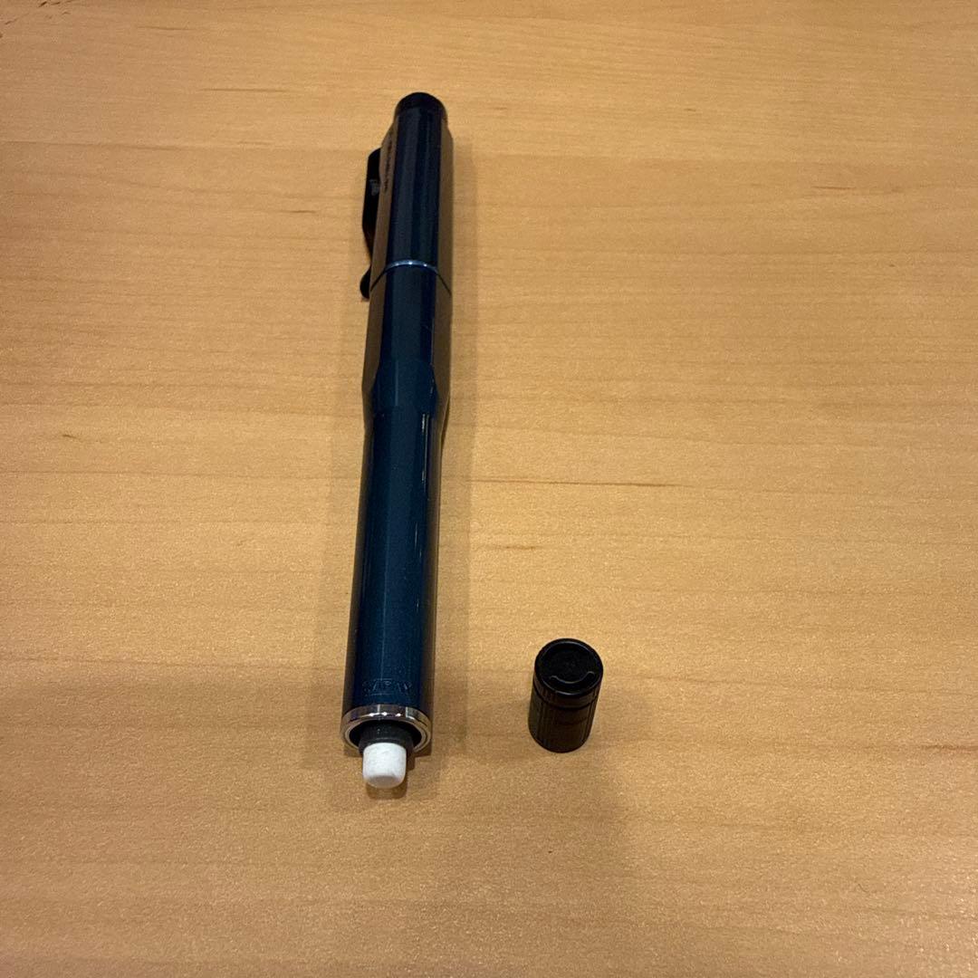 クルトガダイブ「アビスブルー」