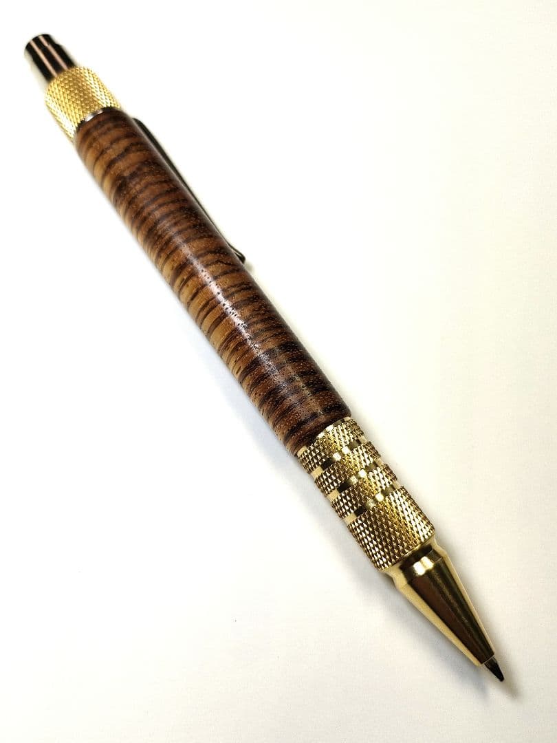 【ゼブラウッド】デュラクリックボールペン