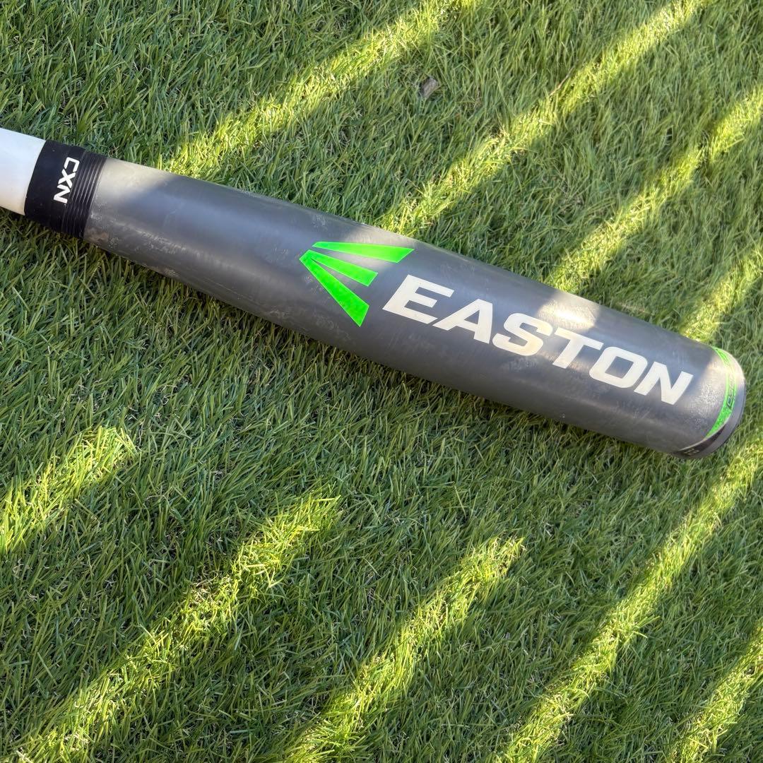 三津和タイガーレボルタイガー　イオタ& イーストン EASTON XL2 CXN