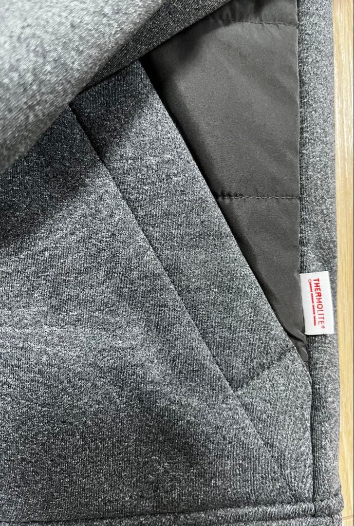 ウインドストップ　サーモライトジップパーカー　ストレッチジョガーパンツ　セット