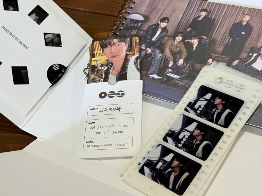 BTS ARIRANG 2形態 weverse限定JIN JIMINトレカ２枚