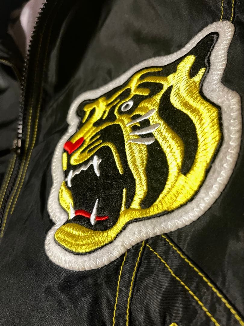 美品 阪神タイガース ローリングス ジャンパーブルゾン グランドコート M