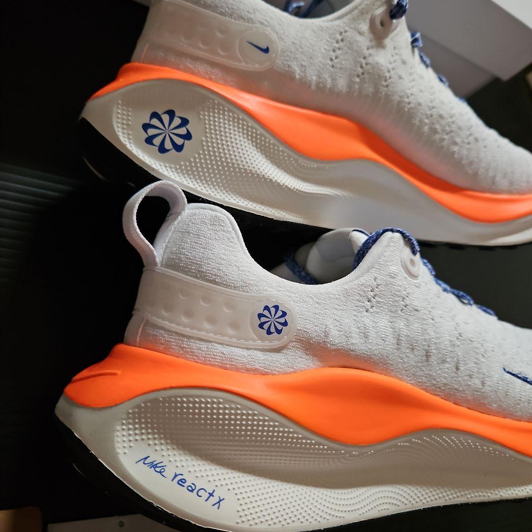 未使用❕W ナイキ　 INFINITY RUN 4 23