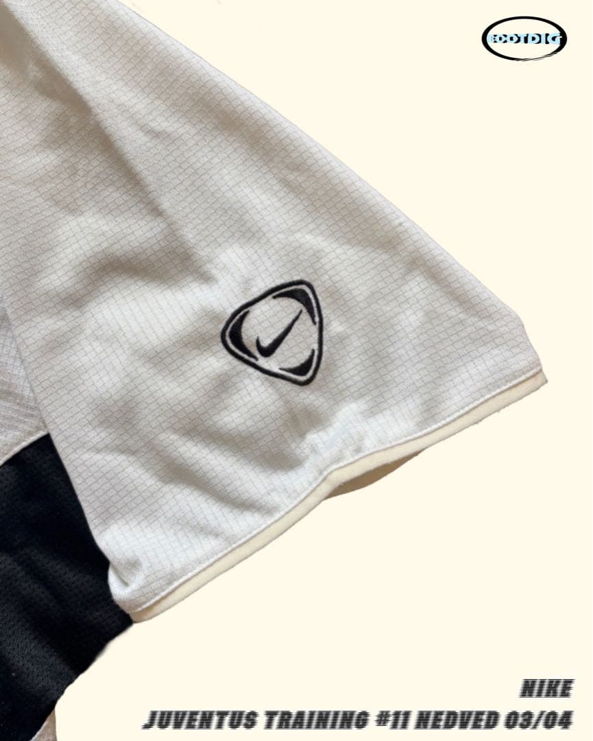 ユベントスFC トレーニングシャツ ネドベド 11番 / 00s ナイキ Y2K