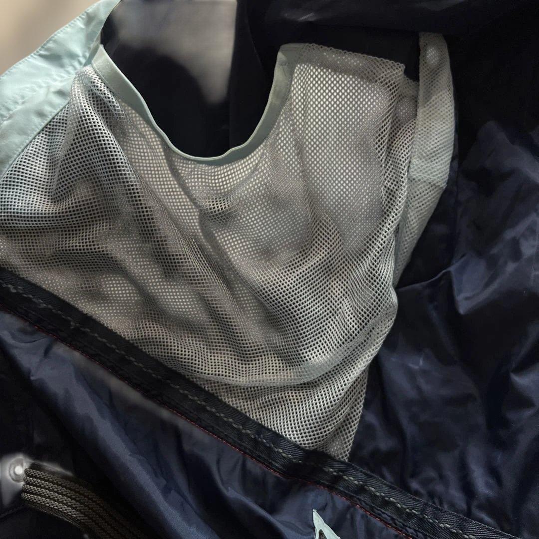 BURTON スノーボードウェア フード付きライトブルー